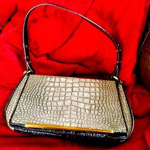 Beautiful Brahamin shoulder bag. Used Once. Stunning beautiful bag!!